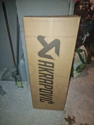 Escape Yamaha Xmax 250