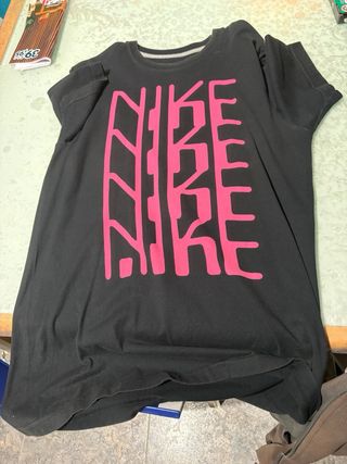 Camiseta Nike Negra Talla M
