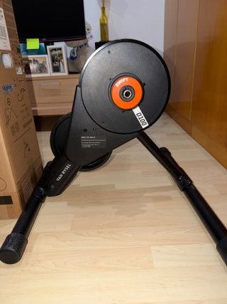 Rodillo Van Rysel D100 Zwift