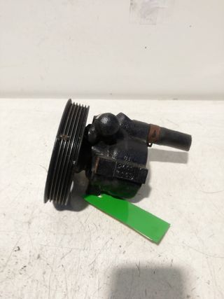 BOMBA SERVODIRECCION DACIA SANDERO