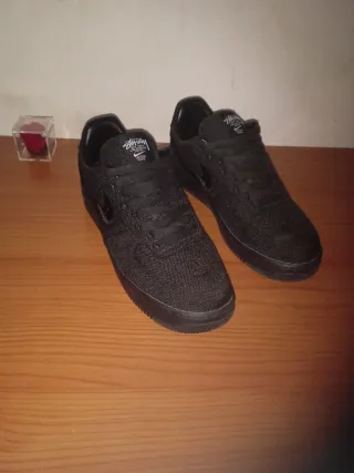 Air Force 1 x Stussy Negro