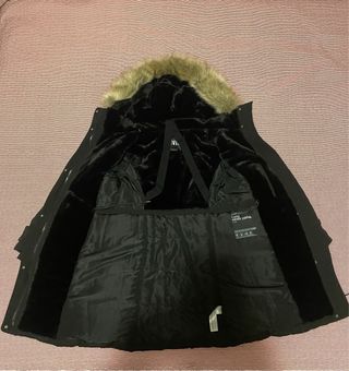 Abrigo Zara Invierno TRF Negro con Capucha