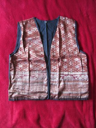 Chaleco estampado dorado y rojo (Made in India)