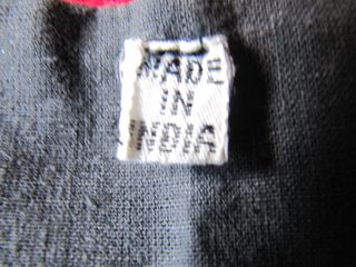 Chaleco estampado dorado y rojo (Made in India)