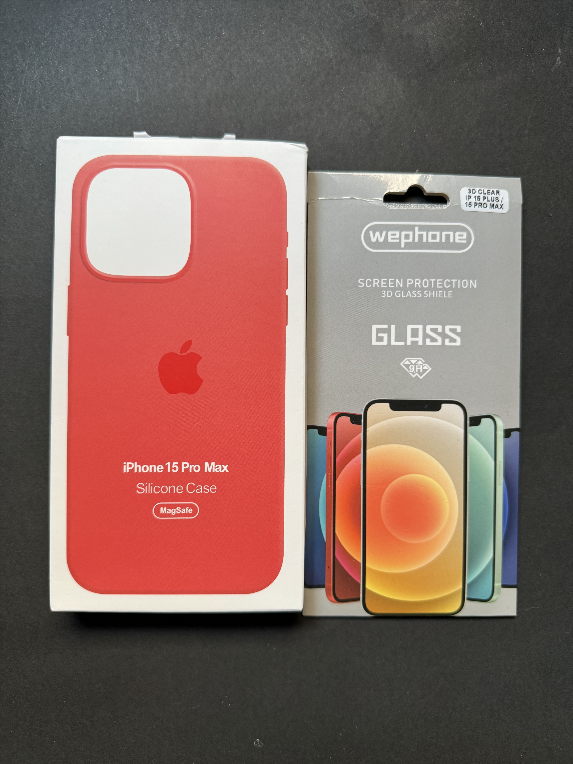 Custodia iPhone 15 Pro Max in silicone nuova 8