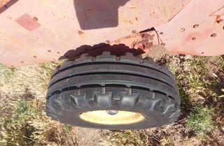 Empacadora pequeña Masssey Ferguson 124.