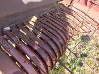 Empacadora pequeña Masssey Ferguson 124.