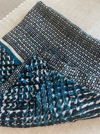 Fular Kipling Negro/Azul Turquesa 170x85