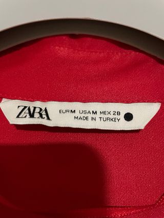 Blusa Roja Zara Talla M
