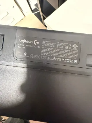 Teclado Logitech G915 X Lightspeed TKL Tactile