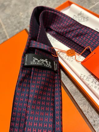 Corbata Hermès Azul y Roja