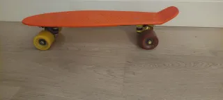 Patinete naranja- rojo