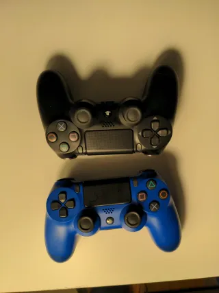 Mandos PS4 Sony Negros y Azules