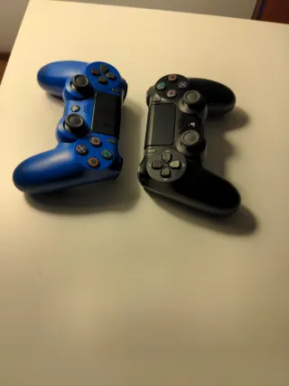 Mandos PS4 Sony Negros y Azules