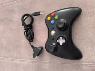 Mando Xbox 360 con Batería y Cable USB