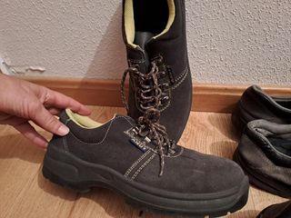 Botas y zapatos ACERO seguridad NUEVOS 43,44,45
