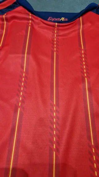 Camiseta Adidas España Selección Tallas S, M y L.