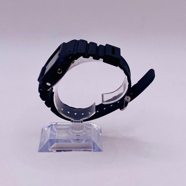 RELOJ CASIO DW-5600RL CON CAJA