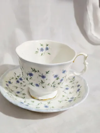 Juego de cafe o té de porcelana Inglesa Bone china