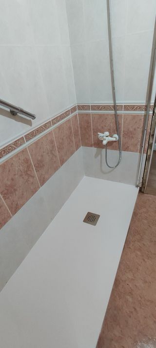 Transformamos tu baño un espacio de diseño único.