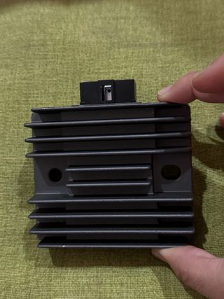 regulador de voltaje