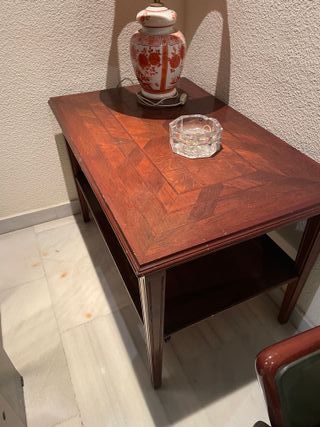 Escritorio de abogado madera y cuero