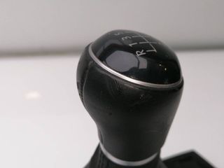 GUARNECIDOS PALANCA CAMBIO VOLKSWAGEN T-ROC (2)