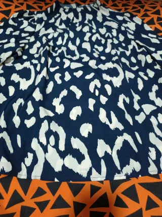 Blusa TL con estampado animal print