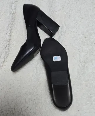 Zapatos de tacón negros talla 37