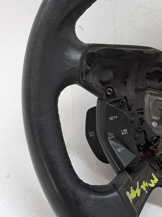 VOLANTE FORD C-MAX (2)