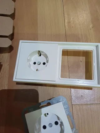 Interruptores JUNIE (20 unidades)