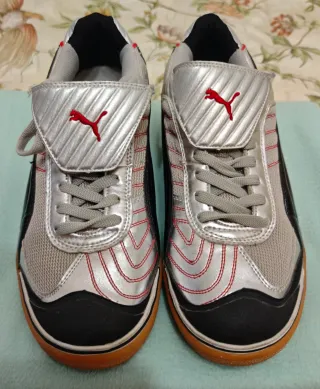 Zapatillas Fútbol Sala marca Puma LNFS