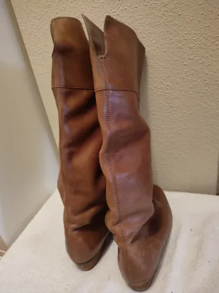 Botas altas piel marrón talla 38