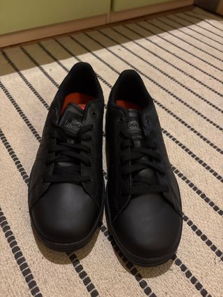 Zapatos Lonsdale negros