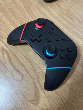 Nintendo Switch con mando y accesorios