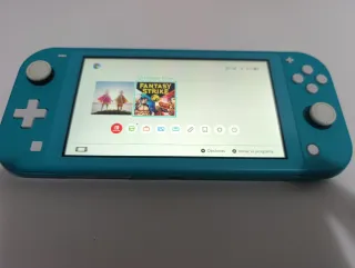 Nintendo Switch Lite in perfetto stato turchese