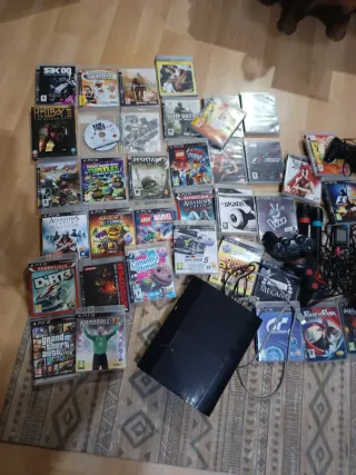 PlaySta 3 + 40 juego + 3 mandos+micros