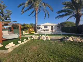 Acogedora casa en venta en teulada