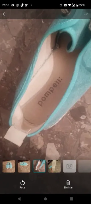 Zapatillas deportivas azul turquesa