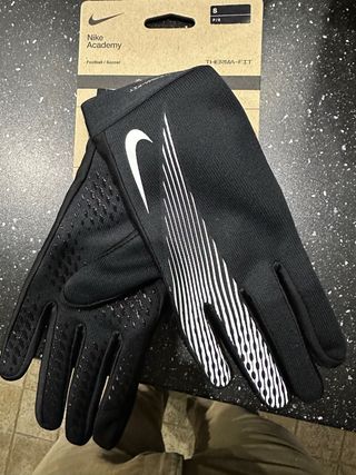 Guantes Nike Academy Talla S A estrenar