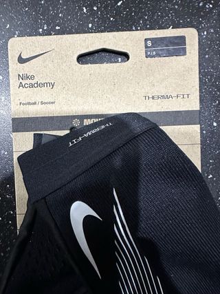 Guantes Nike Academy Talla S A estrenar