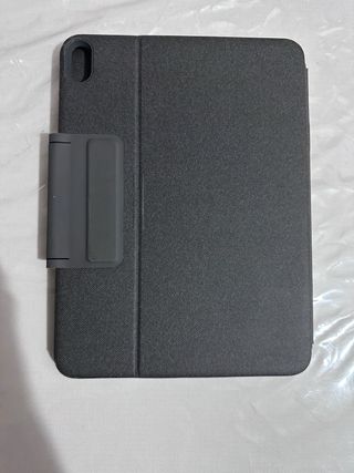 iPad 256GB Rosa, con boli, y funda con teclado