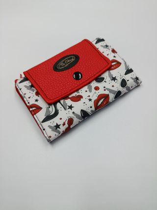 Monedero / billetera o cartera zapatos y labios