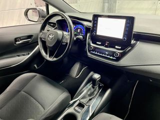 Toyota Corolla 1.8 125H ACTIVE TECH E-CVT