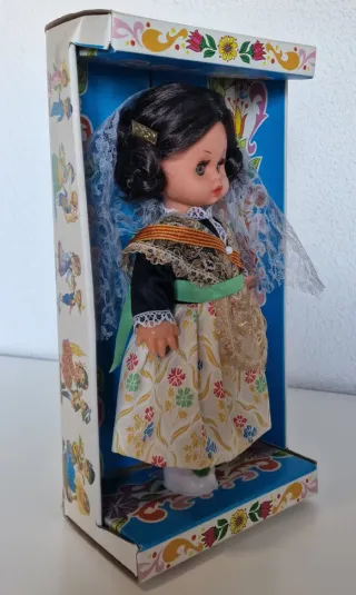 Muñeca SPS Traje Regional Valenciano, años 70