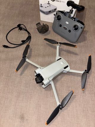 Dron DJI Mini 3 Pro