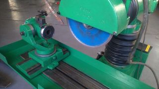 Afiladora de fresas STEHLE con cabezal porta fresa