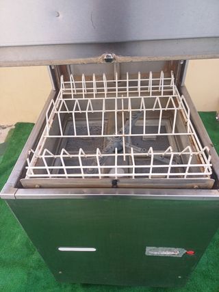 Lavavajillas Industrial de Capota