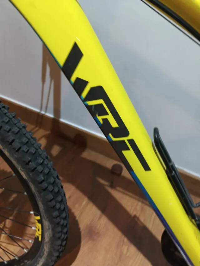 Bicicleta MTB 24 Amarilla