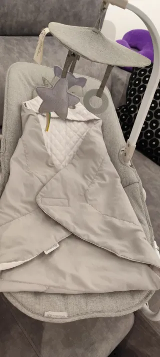 Hamaca para bebé gris